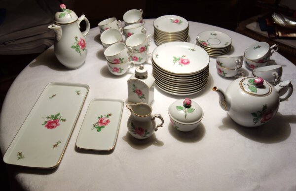 Rosengeschirr